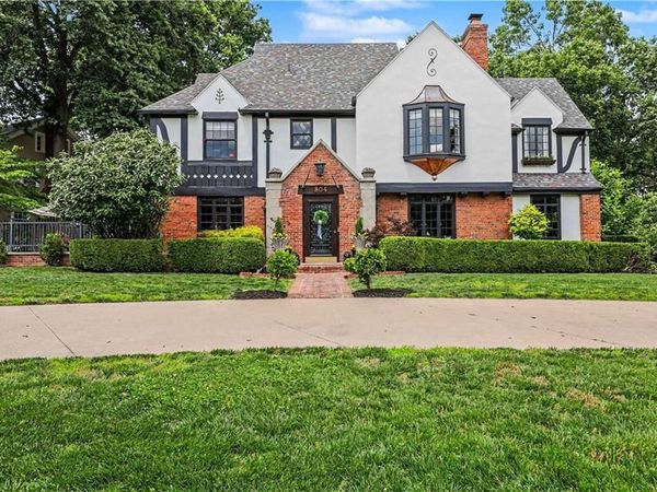 804 W 63rd Street, Kansas City, MO 64113
