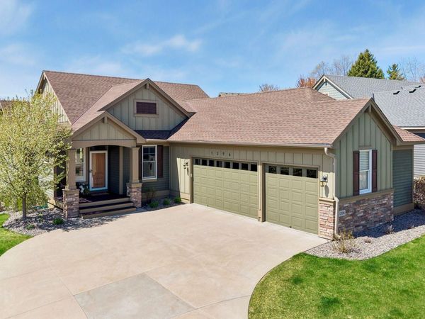 1396 Palisade Path, Woodbury, MN 55129
