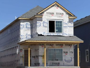 7885 Ramsey Parkway NW, Ramsey, MN 55303