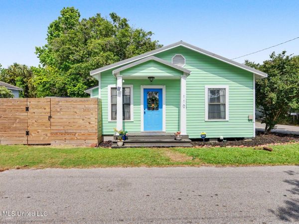 110 N Toulme Street, Bay Saint Louis, MS 39520