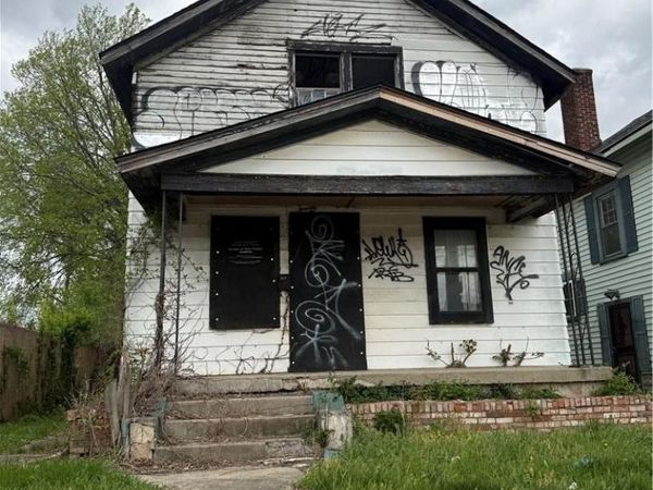 937 Springfield Street, Dayton, OH 45403