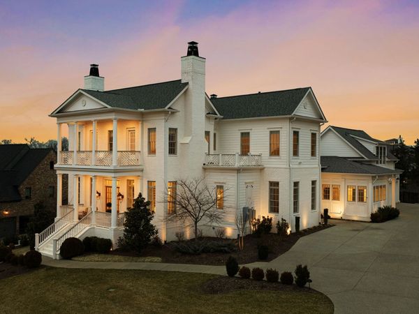 9242 Lehigh Dr , Brentwood, TN 37027