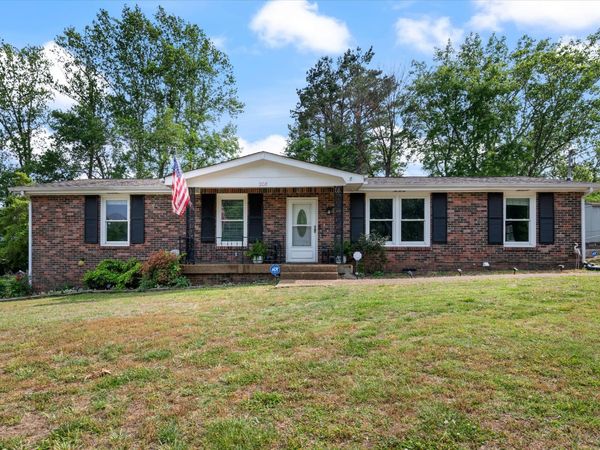 208 Bass Dr, Mount Juliet, TN 37122