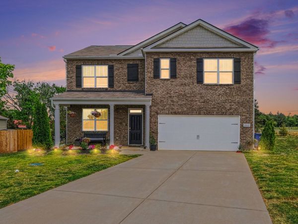 302 Ryan Rd , Chapel Hill, TN 37034