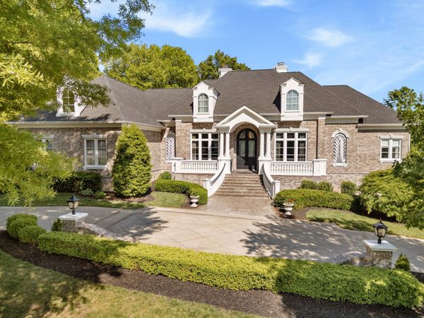 217 Governors Way , Brentwood, TN 37027