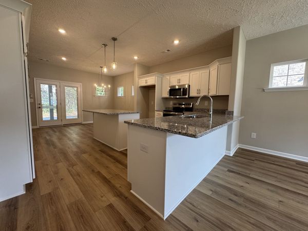 57 Laurel View St , Manchester, TN 37355