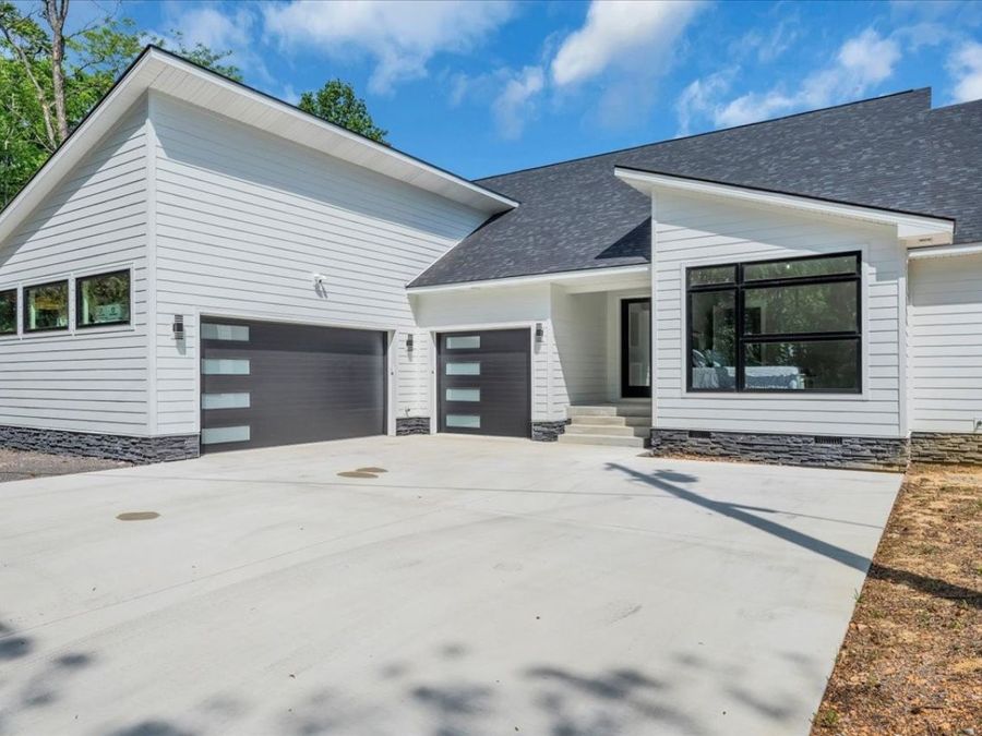 Property Image 64