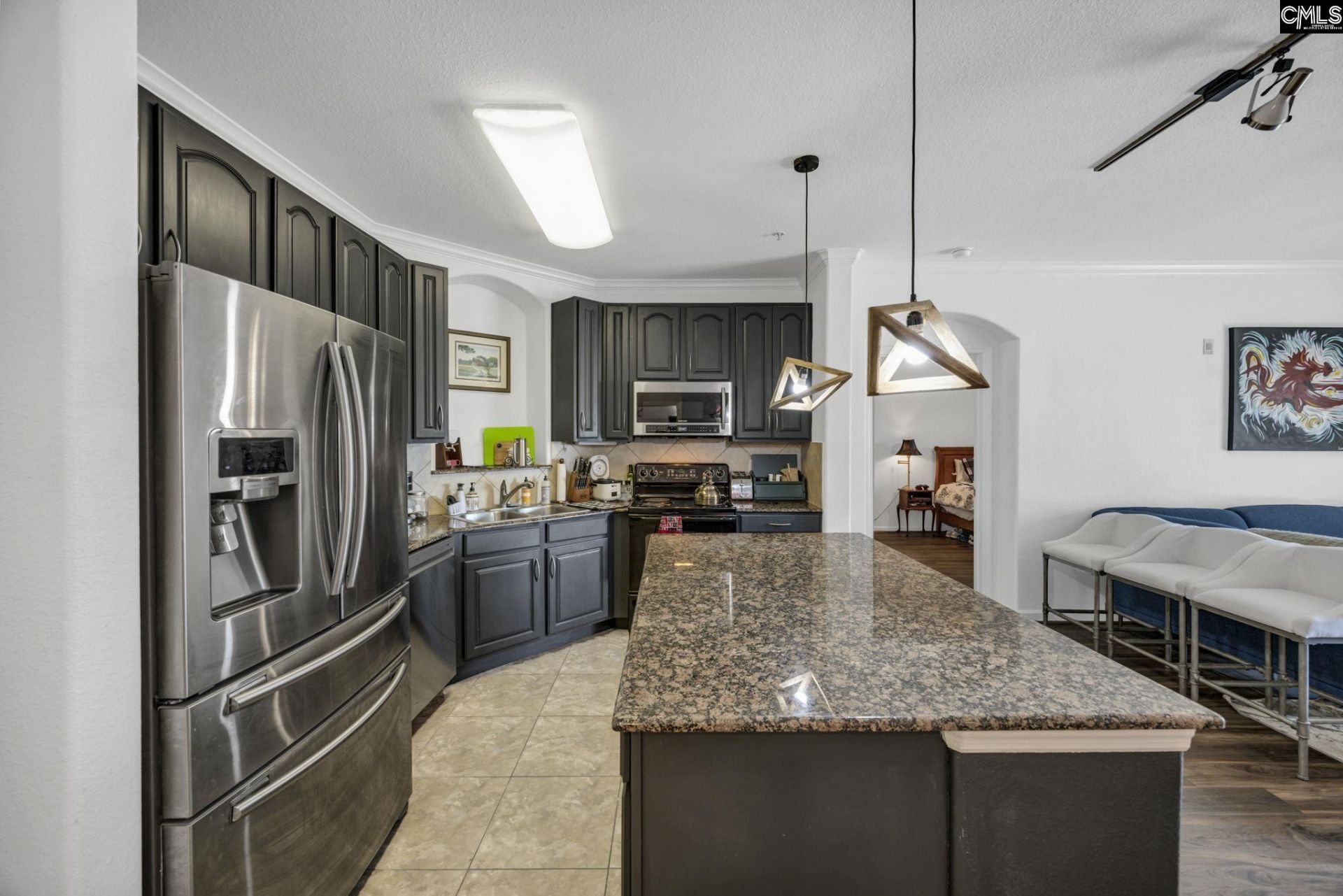 1085 Shop Road  Photo 6