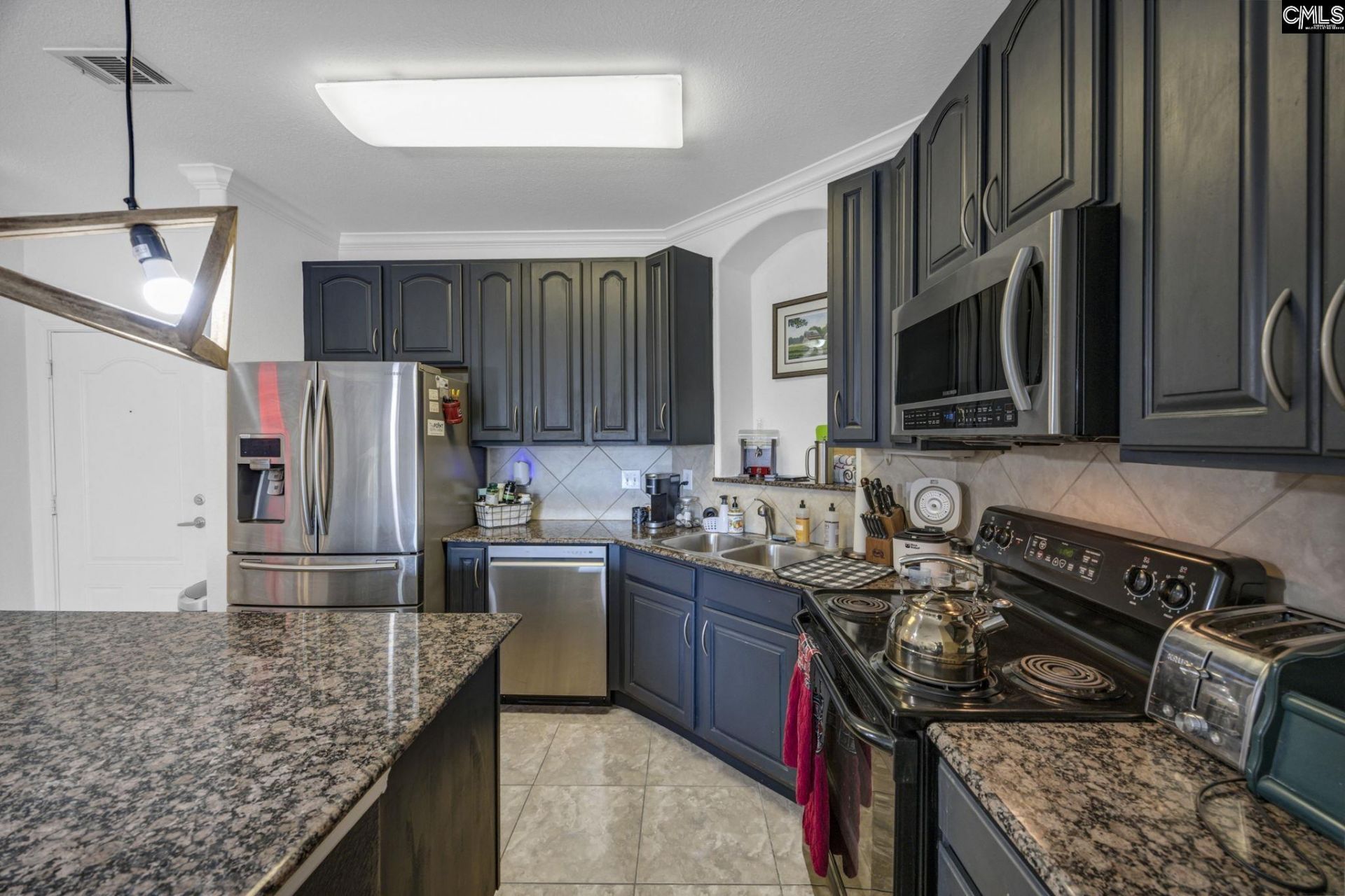 1085 Shop Road  Photo 8