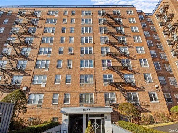 5425 Valles Avenue , Unit 2M, Bronx, NY 10471