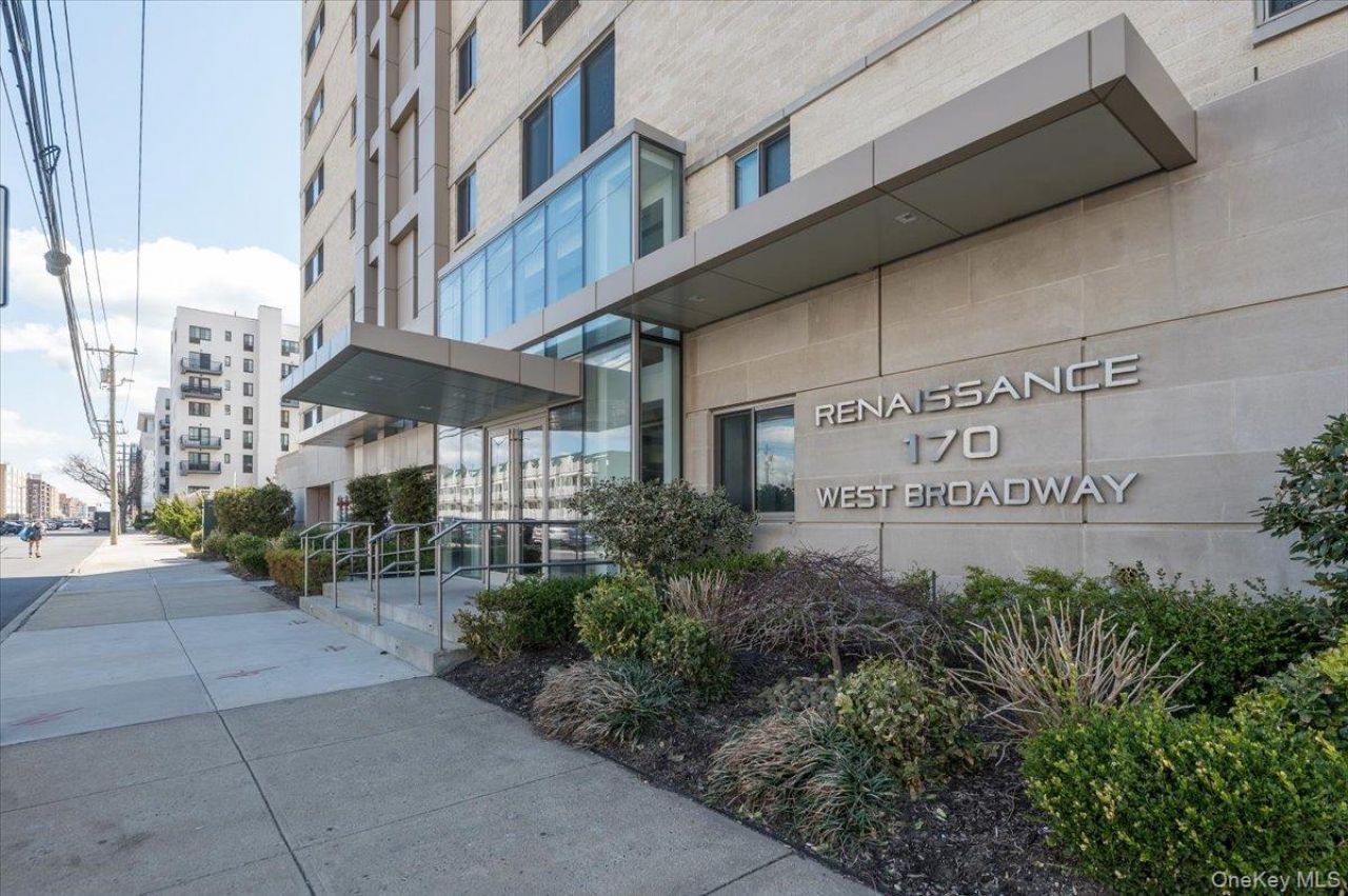 170 W Broadway , Unit 5E, Long Beach, NY 11561 Main Photo