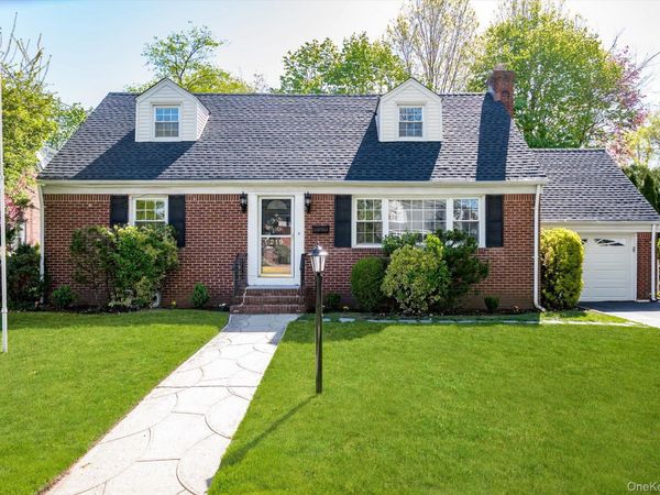 219 New Hyde Park Road, Garden City, NY 11530