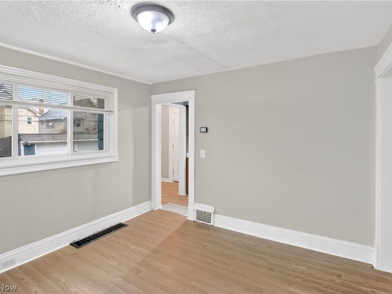 884 Nela View Road, Cleveland Heights, OH 44112 Photo 11