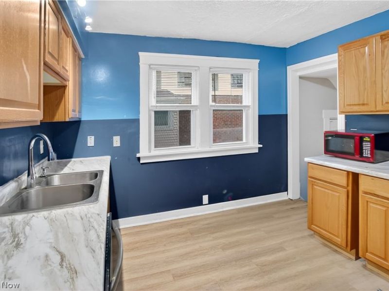 884 Nela View Road, Cleveland Heights, OH 44112 Photo 13