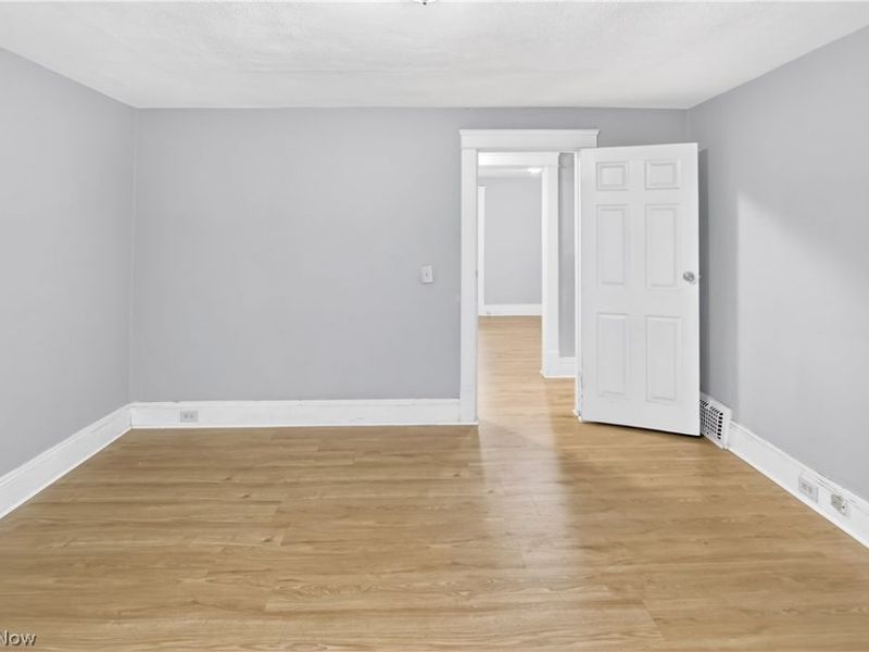 884 Nela View Road, Cleveland Heights, OH 44112 Photo 17