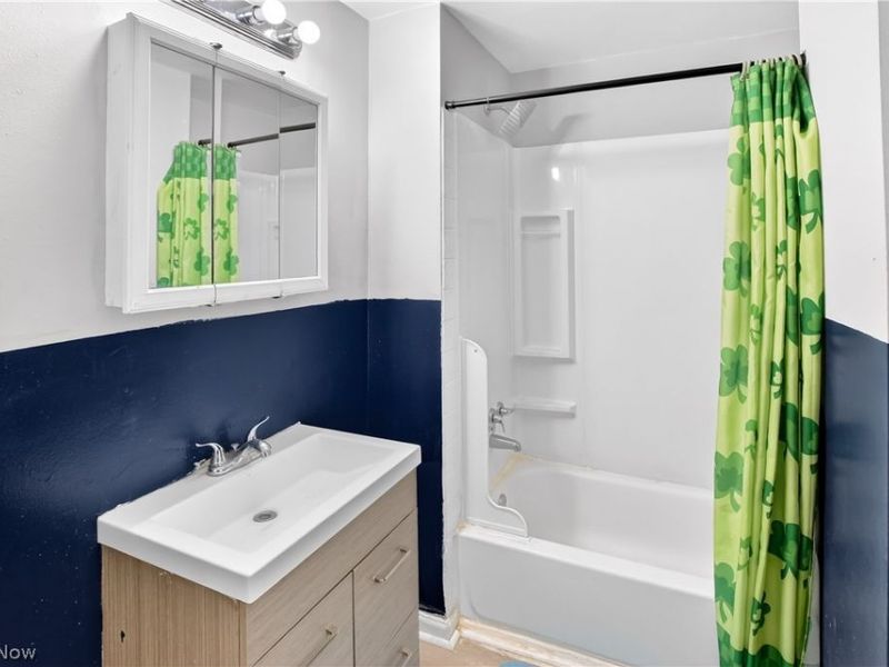 884 Nela View Road, Cleveland Heights, OH 44112 Photo 21