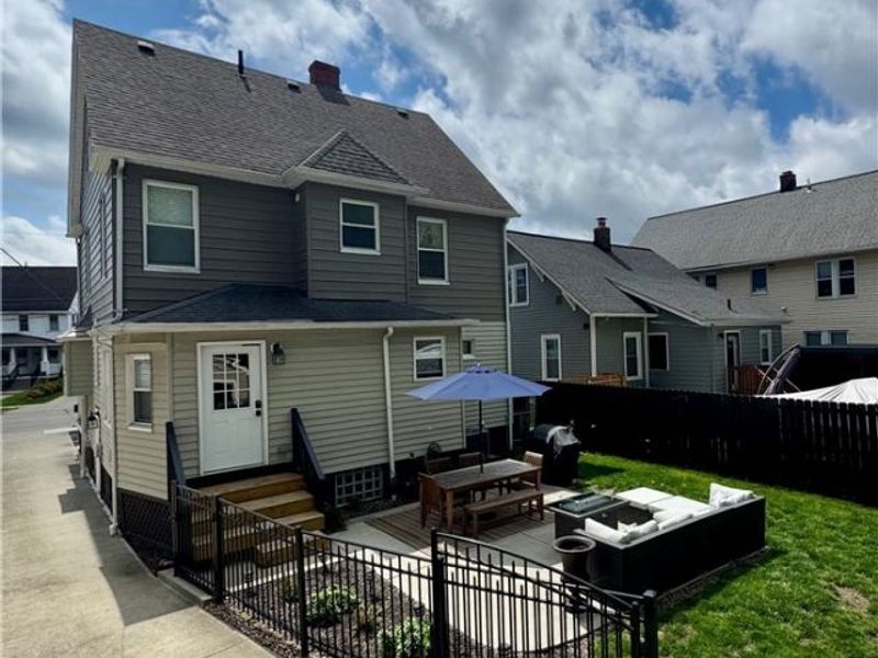 18810 Sloane Avenue, Lakewood, OH 44107 Photo 26