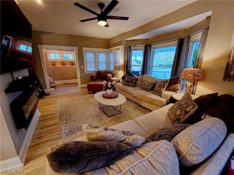 18810 Sloane Avenue, Lakewood, OH 44107 Photo 7