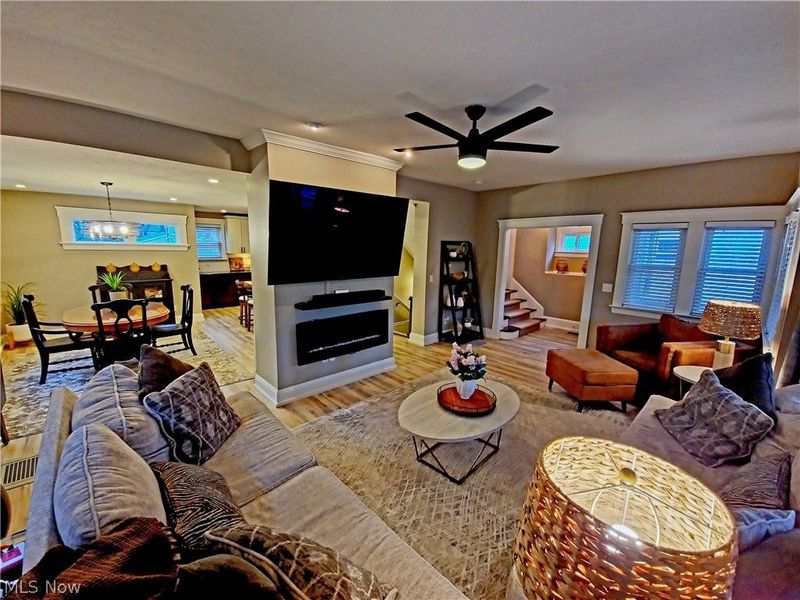 18810 Sloane Avenue, Lakewood, OH 44107 Photo 8