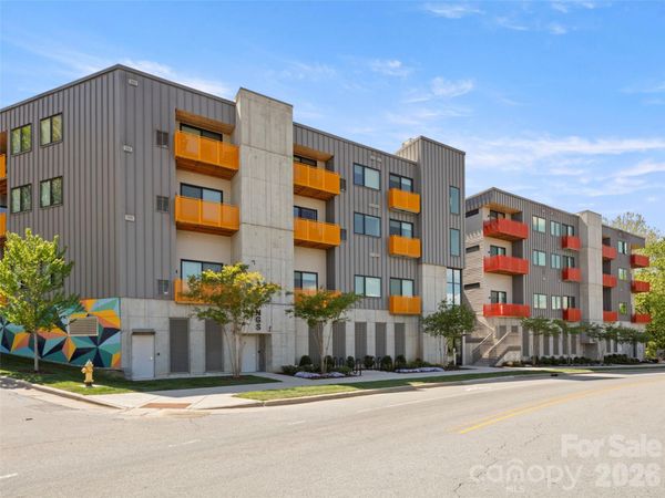 68 Craven Street, Unit 213, Asheville, NC 28806