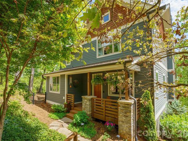 24 Acadia Drive, Asheville, NC 28806