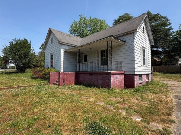 107 S Davie Street, Cooleemee, NC 27028
