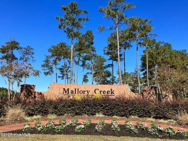 8372 Paramount Point, Winnabow, NC 28479