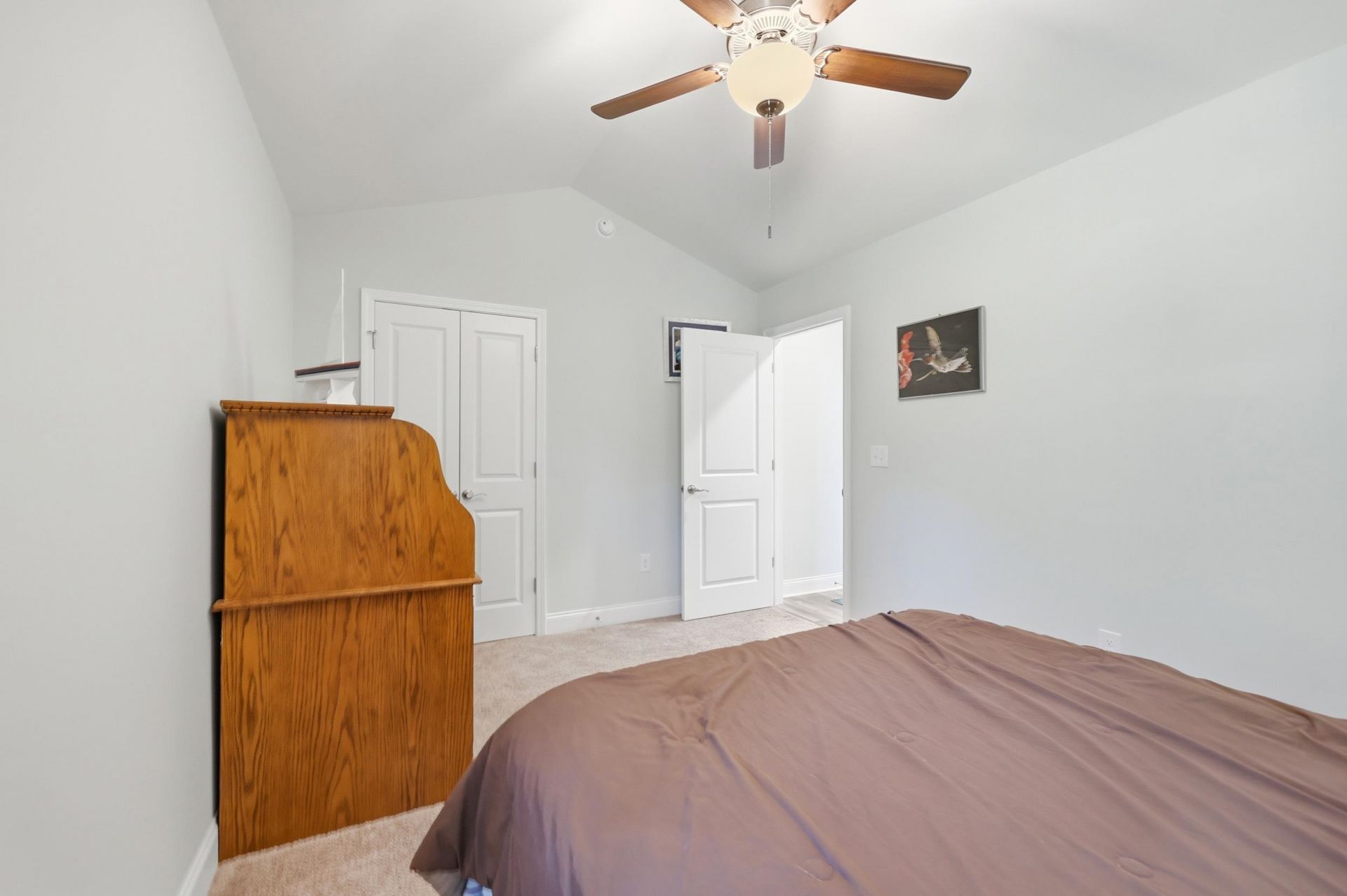 1369 Highway 915 Photo 30