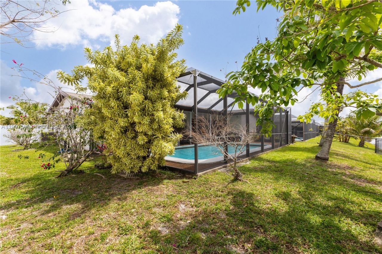 11500 NW 42nd St, Sunrise, FL 33323 Photo