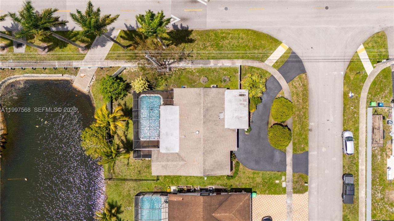 11500 NW 42nd St, Sunrise, FL 33323 Photo