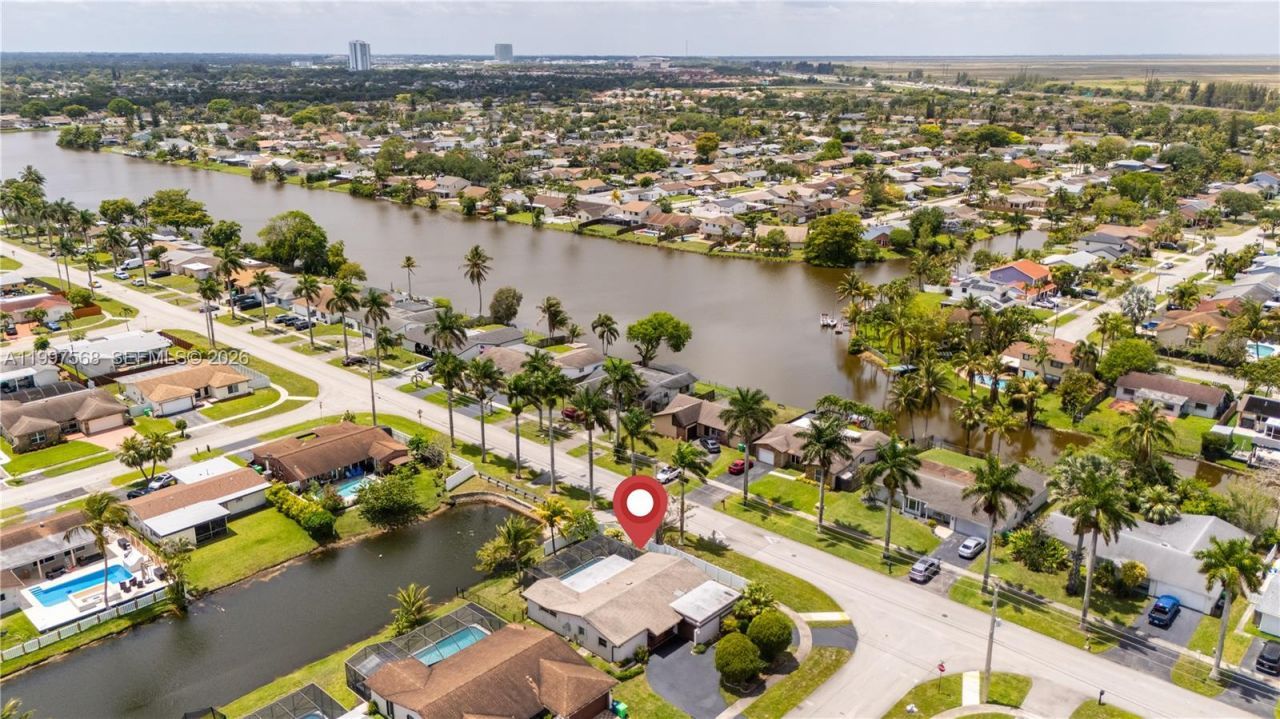 11500 NW 42nd St, Sunrise, FL 33323 Photo