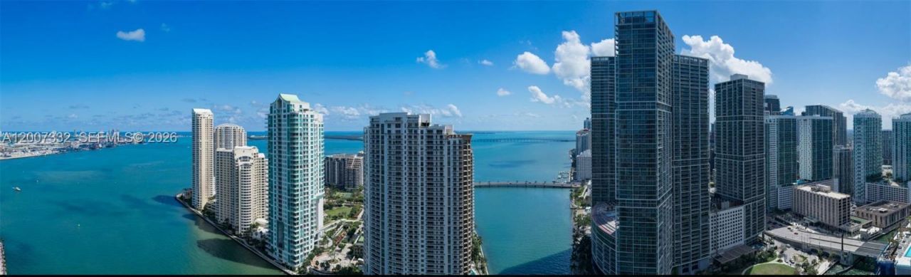 300 Biscayne Blvd Way, Unit 3203, Miami, FL 33131 Photo