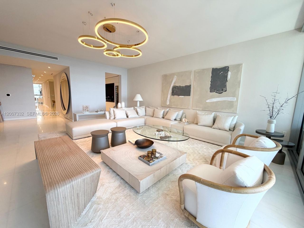 300 Biscayne Blvd Way, Unit 3203, Miami, FL 33131 Photo