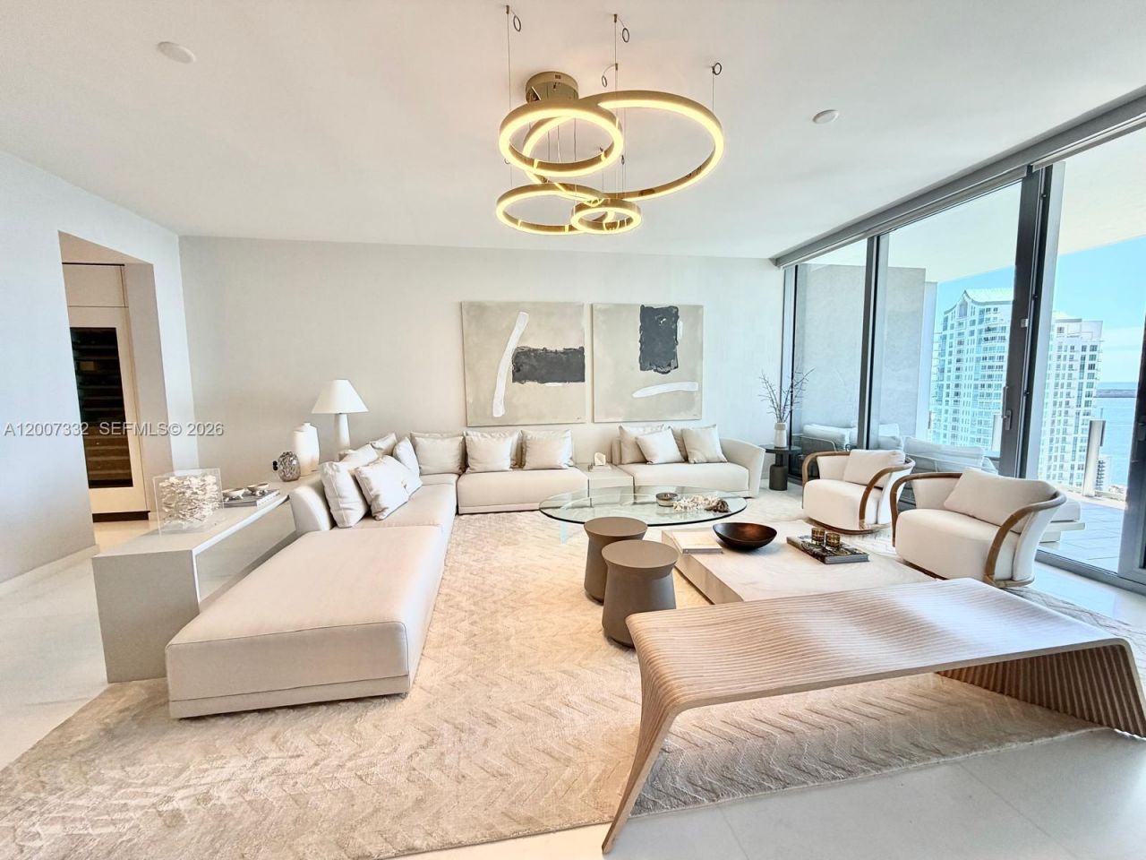 300 Biscayne Blvd Way, Unit 3203, Miami, FL 33131 Photo