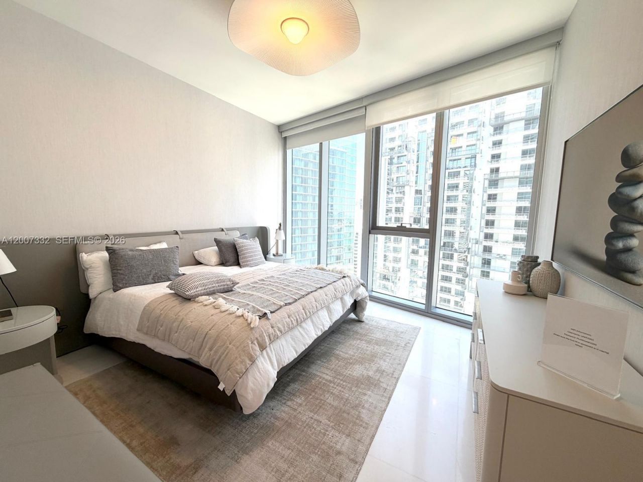 300 Biscayne Blvd Way, Unit 3203, Miami, FL 33131 Photo