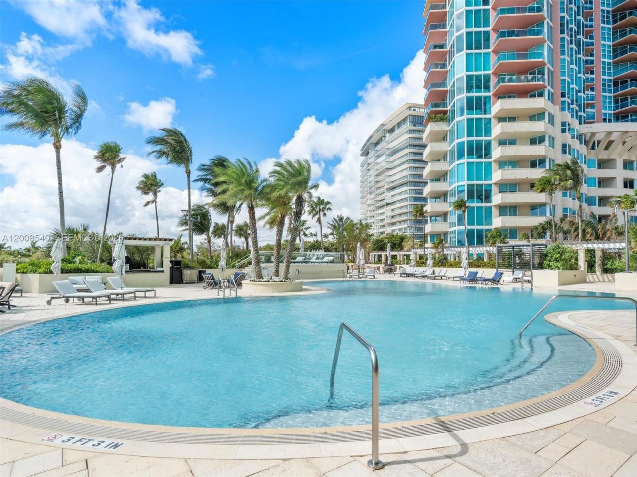 400 S Pointe Dr, Unit 2101, Miami Beach, FL 33139 Photo