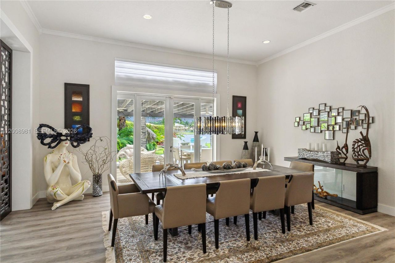 1371 Victoria Isle Dr , Weston, FL 33327 Photo