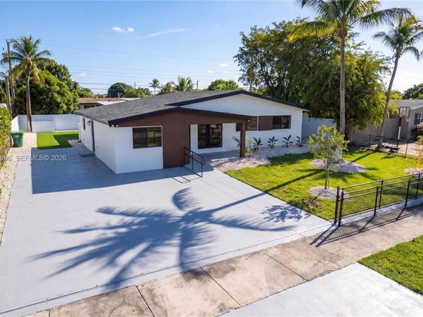 12471 SW 190th Ter, Miami, FL 33177