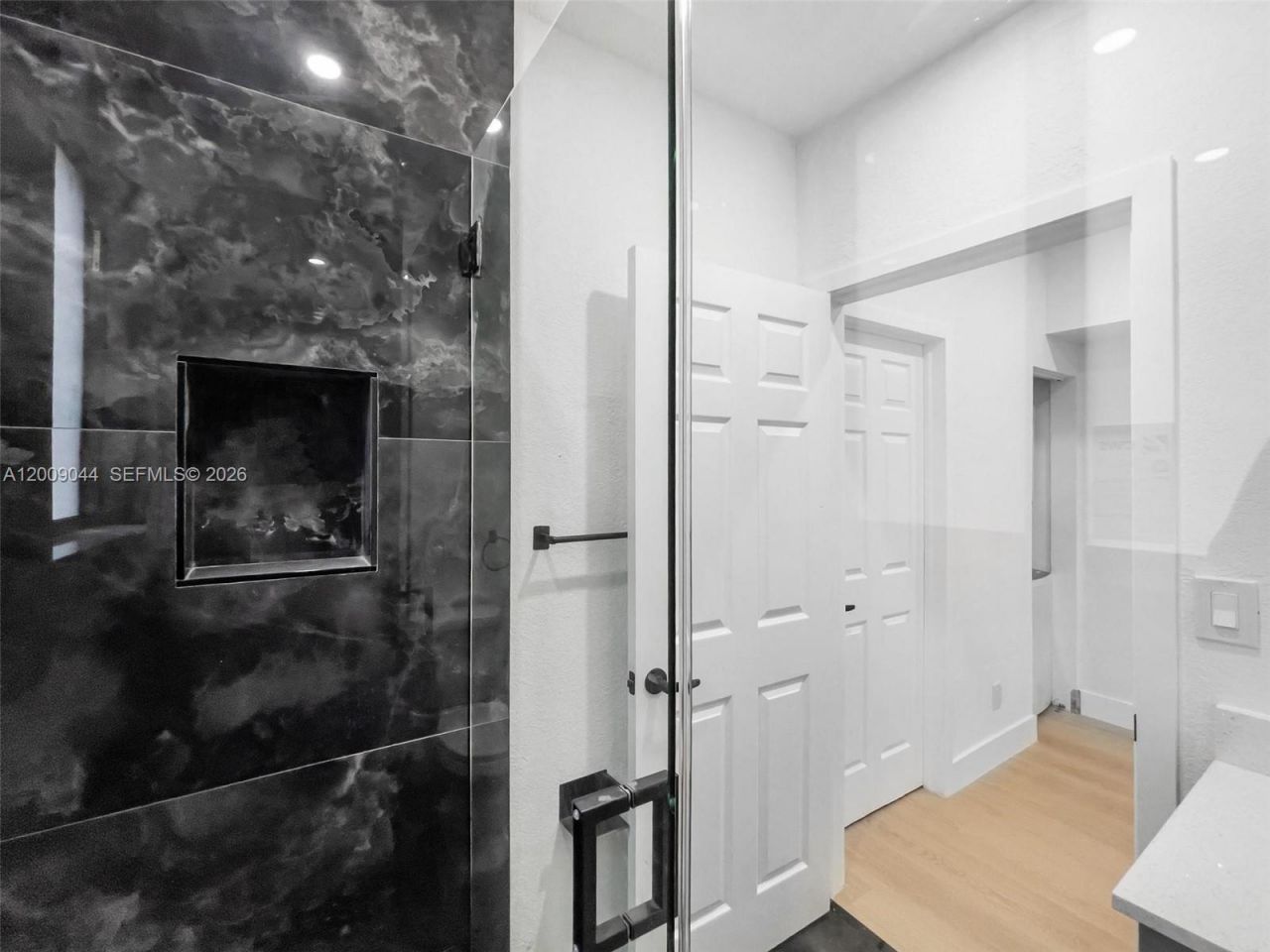 629 SW 10th Ave , Unit 6, Miami, FL 33130 Photo