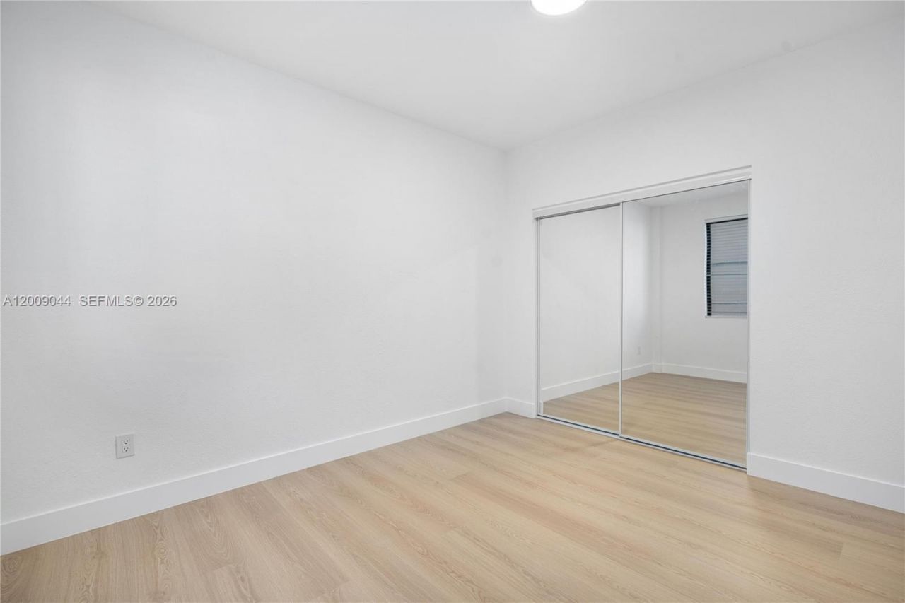 629 SW 10th Ave , Unit 6, Miami, FL 33130 Photo