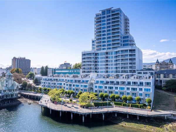38 Front St , Unit TH25, Nanaimo, BC V9R 0B8