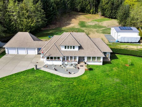 2304 Boulding Rd , Mill Bay, BC V8H 1B6