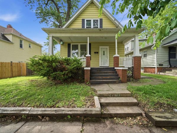 2701 N DECHMAN Avenue, Peoria, IL 61603