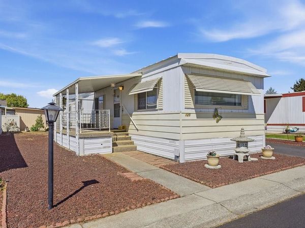 1211 E Lyons Ave, Spokane, WA 99207