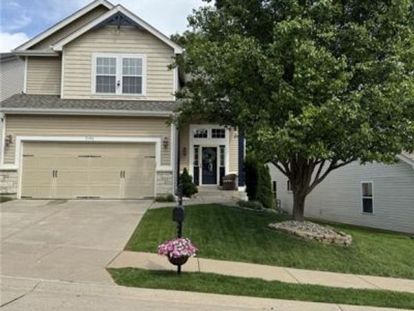 7196 Tournament Drive , St Louis, MO 63129