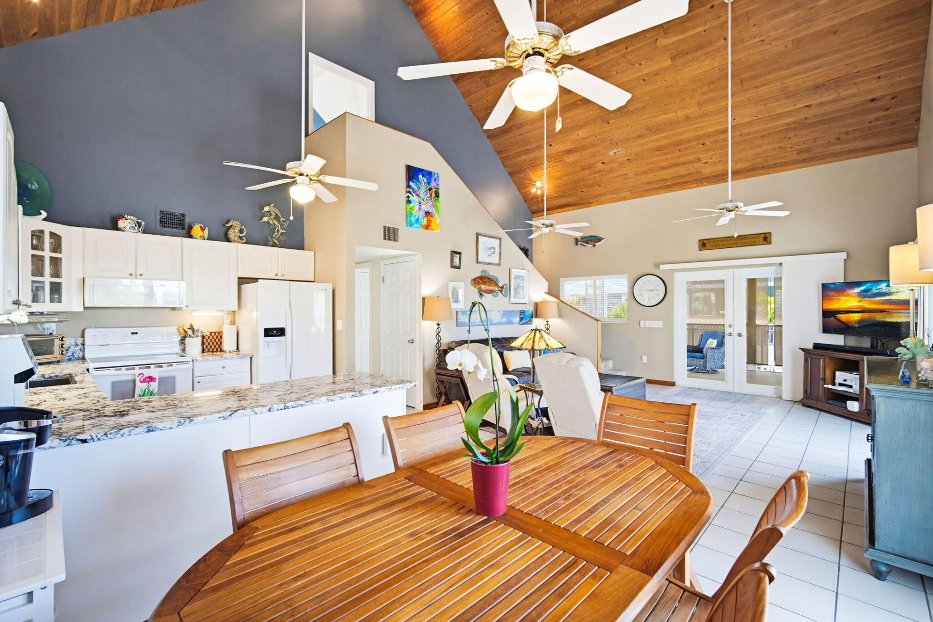 612 Blackbeard Road, Little Torch Key, FL 33042 Photo