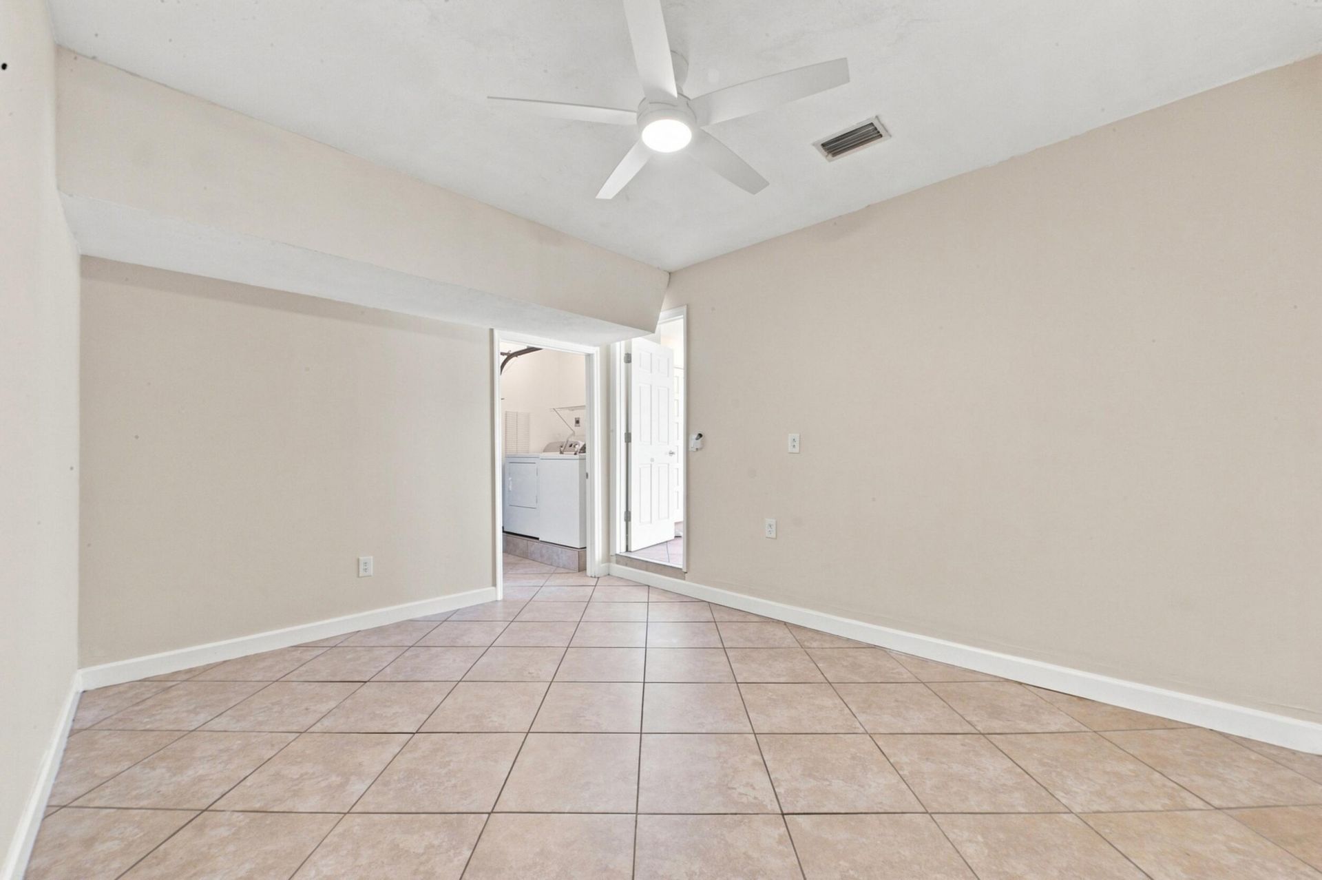 8871 SW 6th Street, Miami, FL 33174 Photo