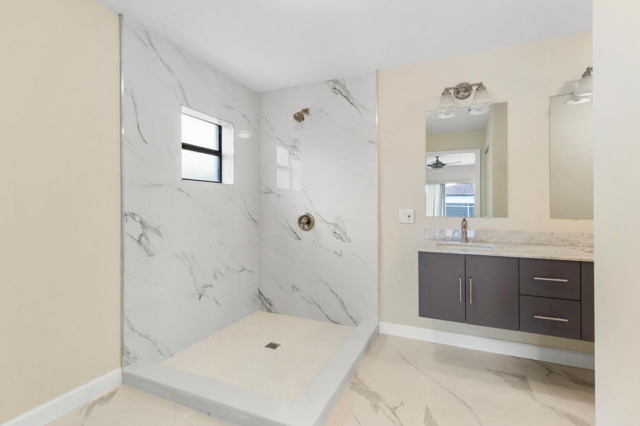 8871 SW 6th Street, Miami, FL 33174 Photo