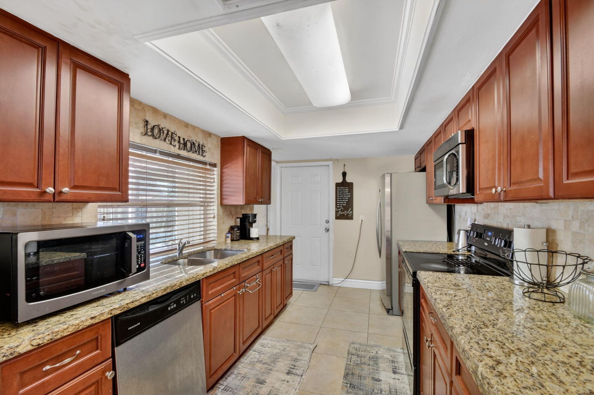 1660 40th Street, West Palm Beach, FL 33407 Photo