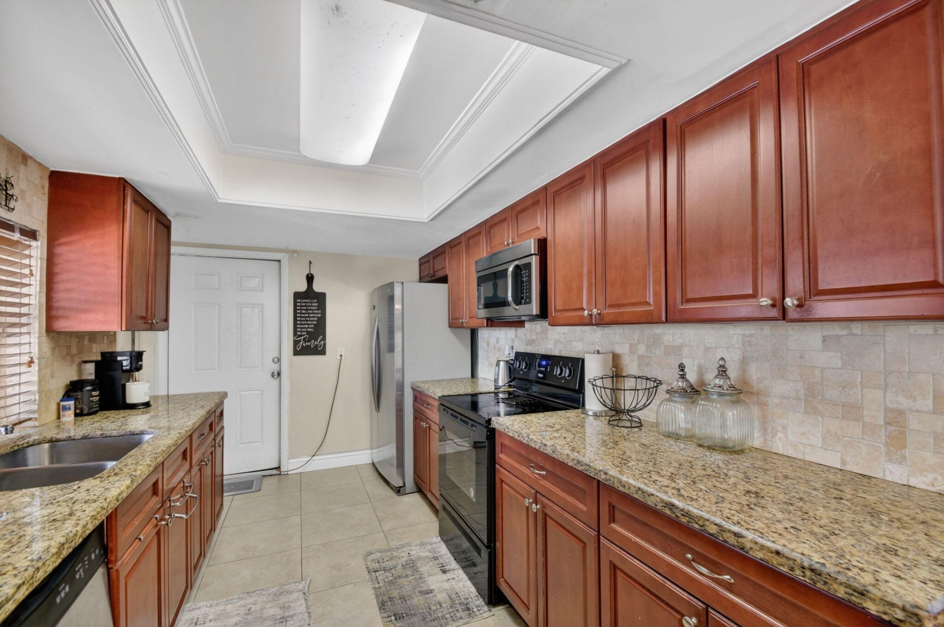 1660 40th Street, West Palm Beach, FL 33407 Photo